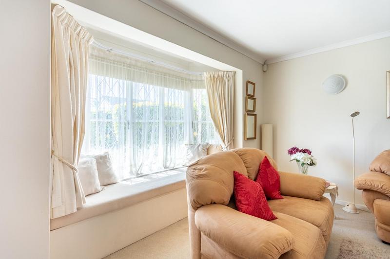 3 Bedroom Property for Sale in Pinelands Western Cape